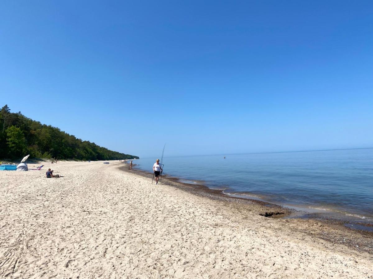 Apartamento Blekitny Brzeg - Przy Samej Plazy Pobierowo Exterior foto